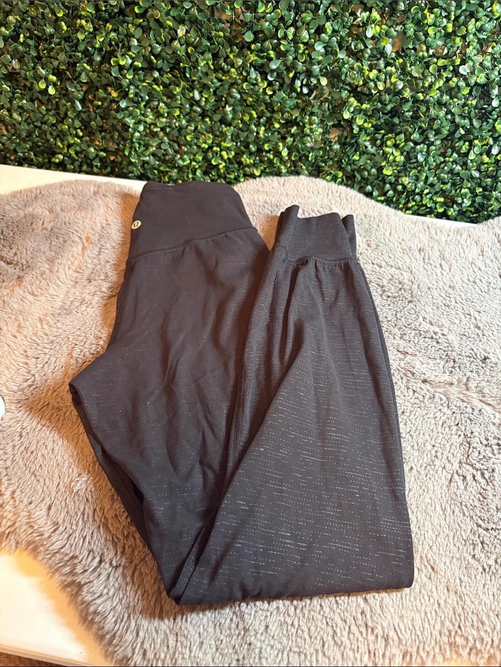 lululemon athletica Black Patterned Align Jogger Pants Size 2
